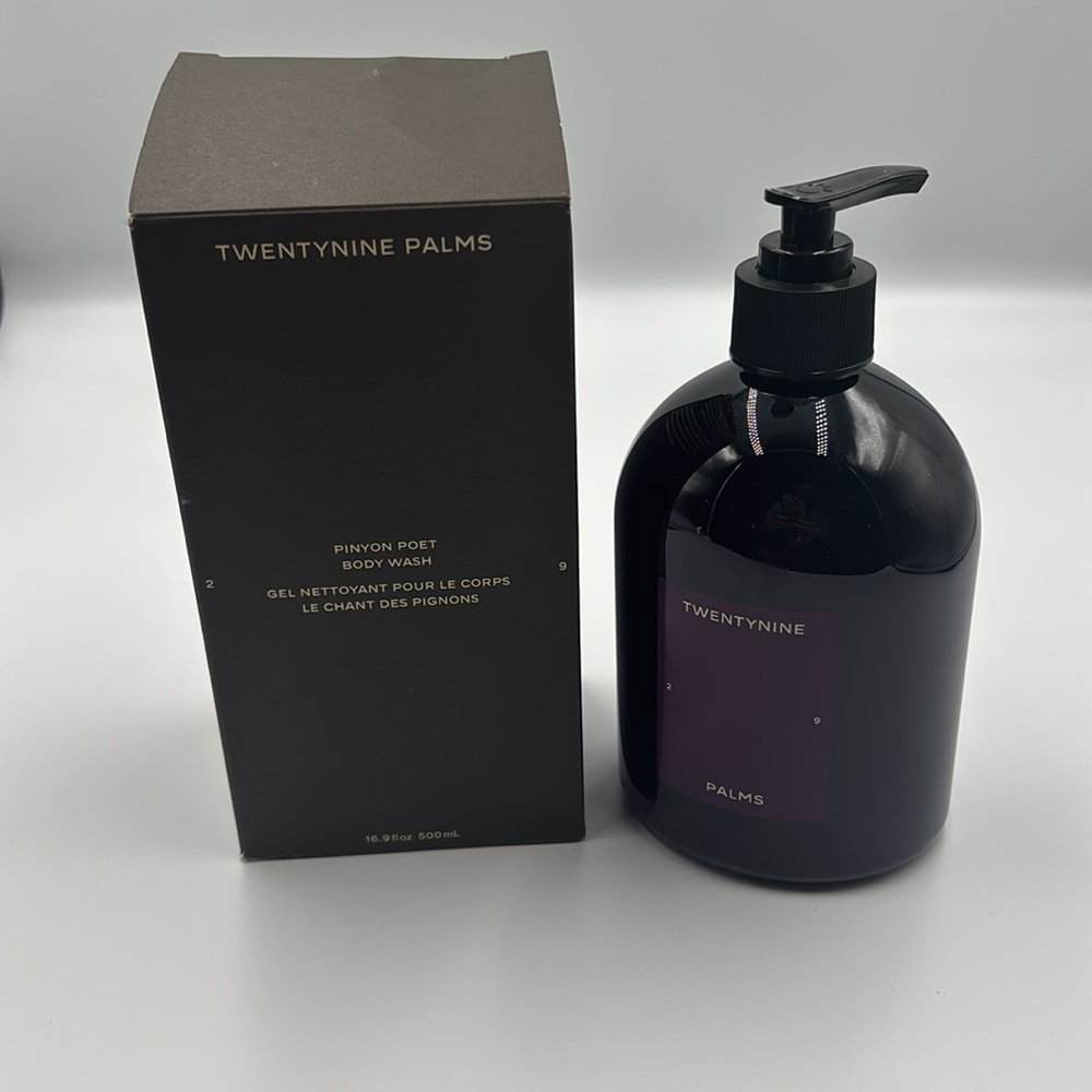 Twentynine Palms Pinyon Poet Body Wash - Black - Picture 2 of 6